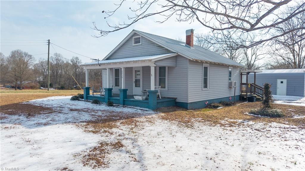 main property photo 16