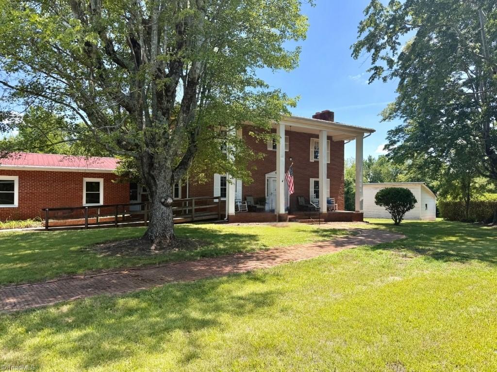 main property photo 3
