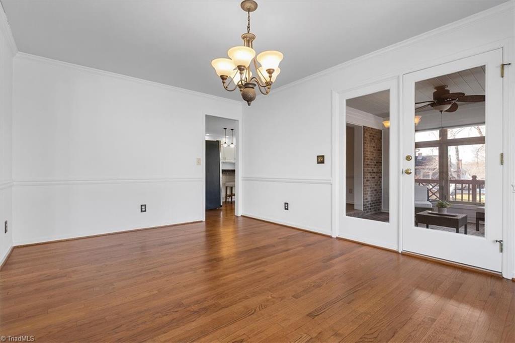 property viewer photo 14