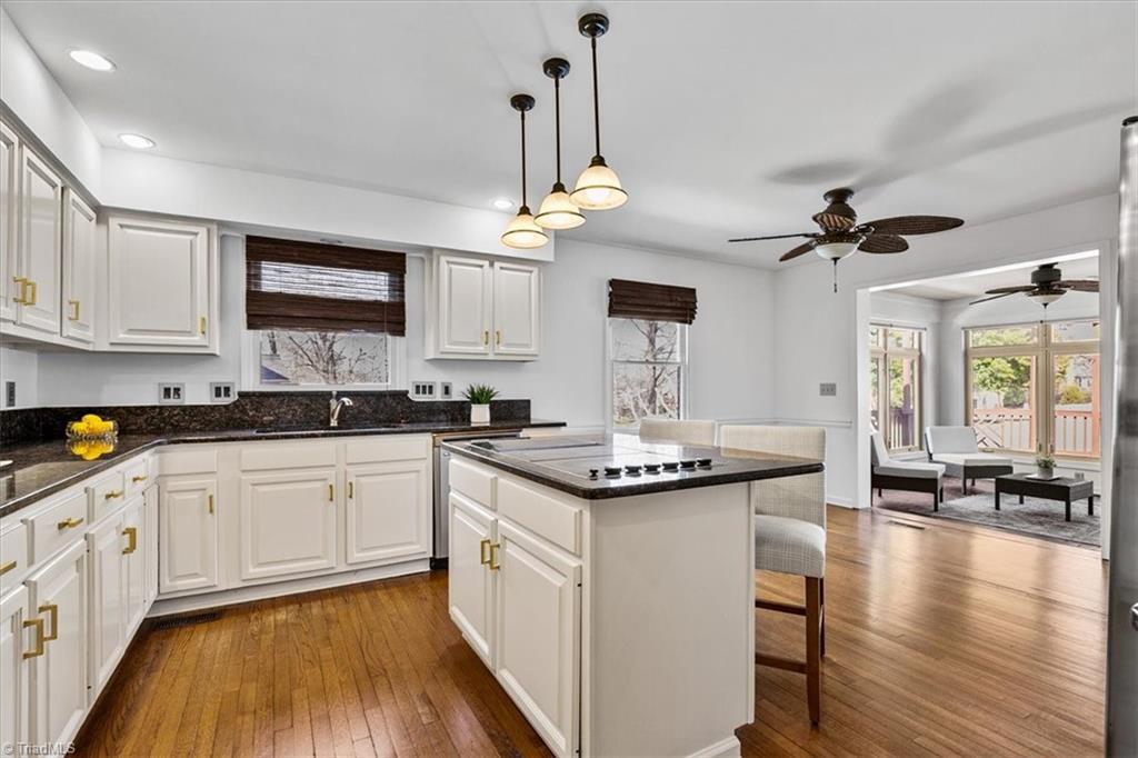 property viewer photo 17