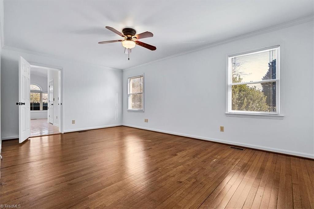 property viewer photo 24