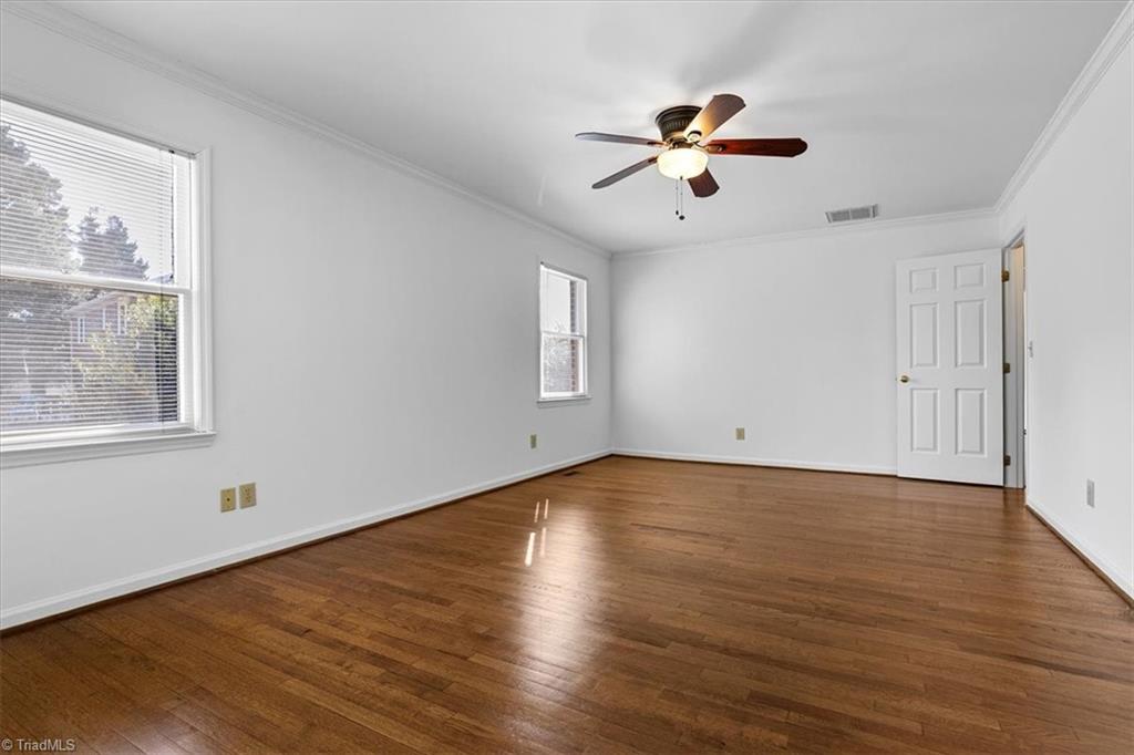property viewer photo 25
