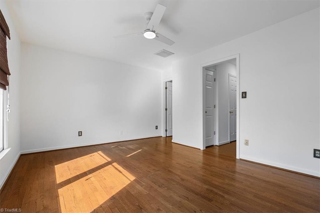 property viewer photo 29