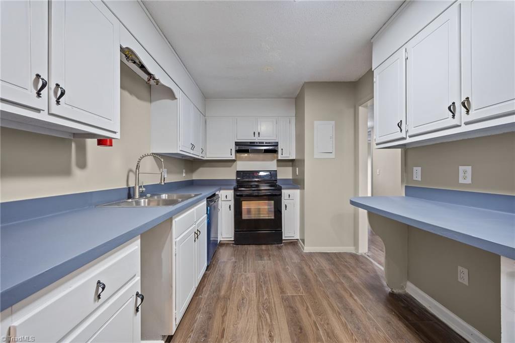 property viewer photo 6