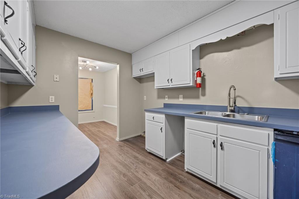 property viewer photo 8