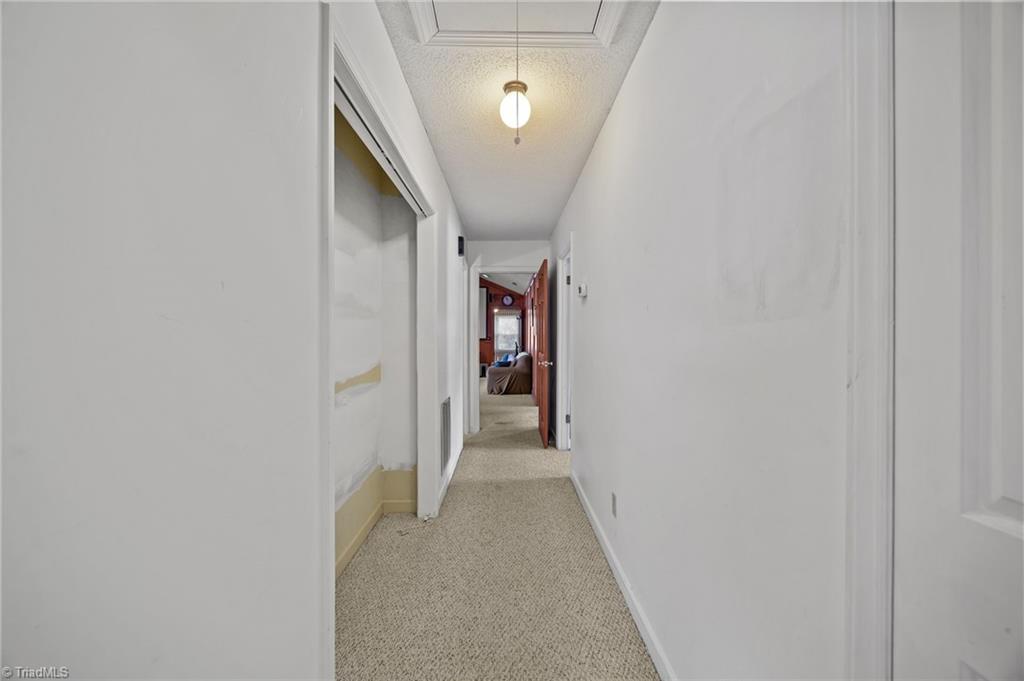 property viewer photo 20