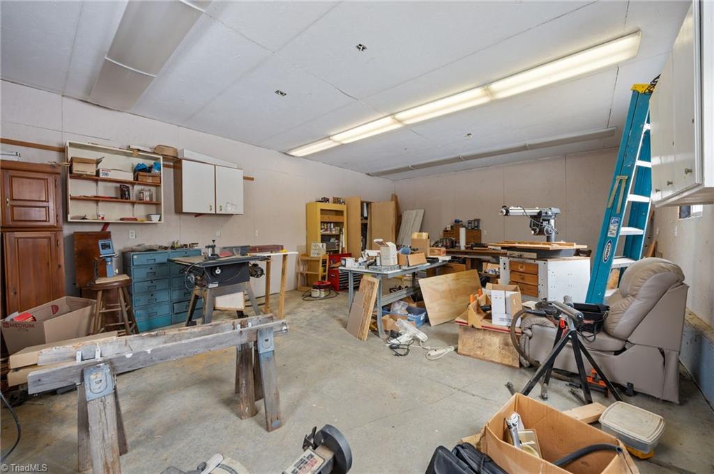 property viewer photo 29