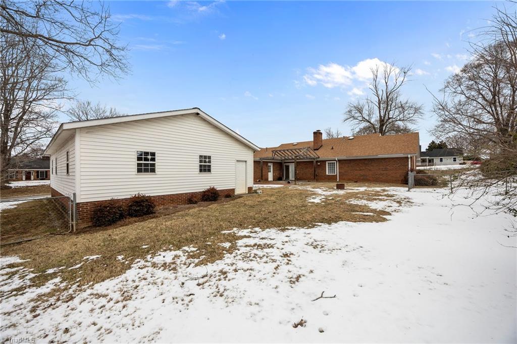 property viewer photo 31