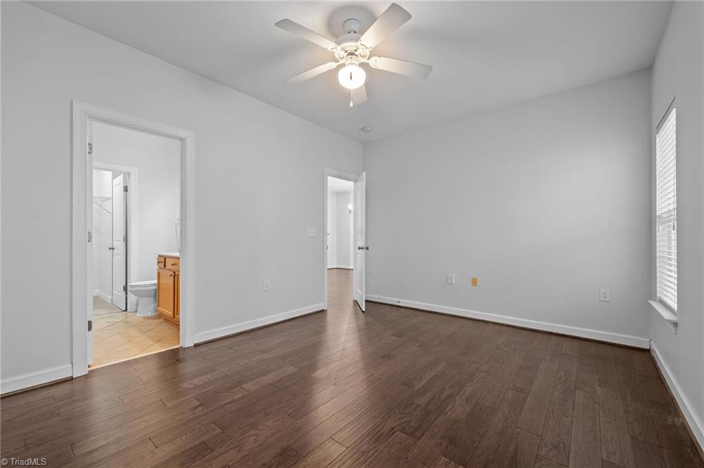 property viewer photo 12