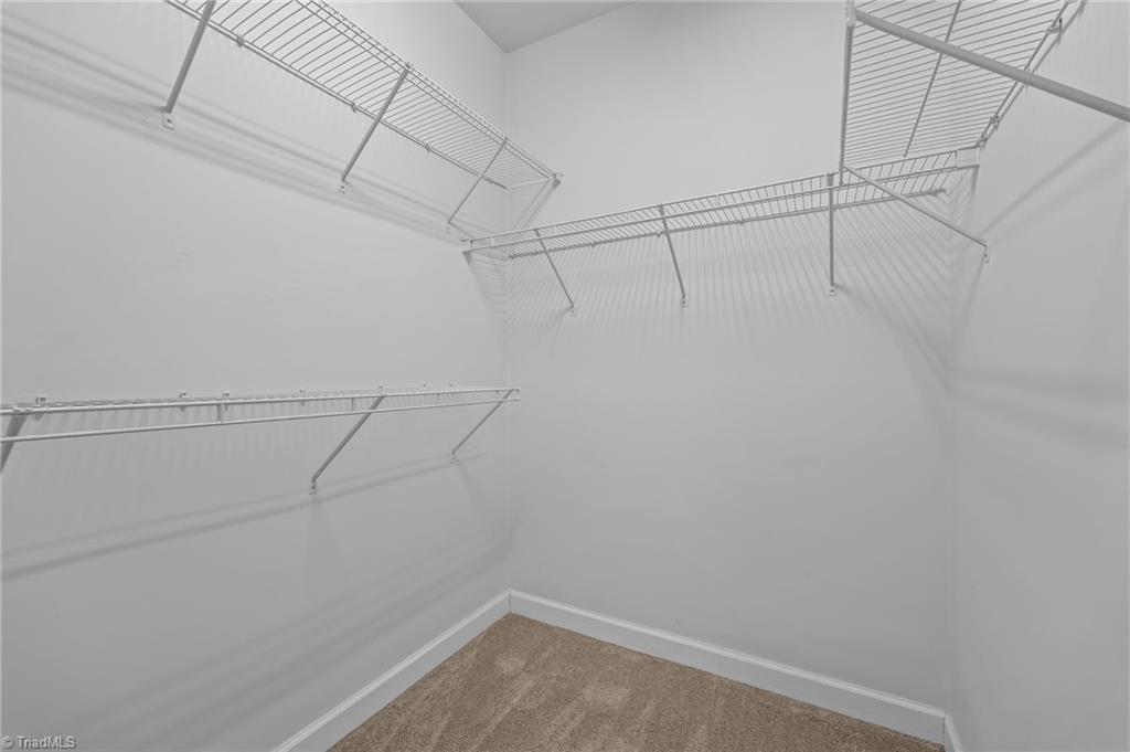property viewer photo 15