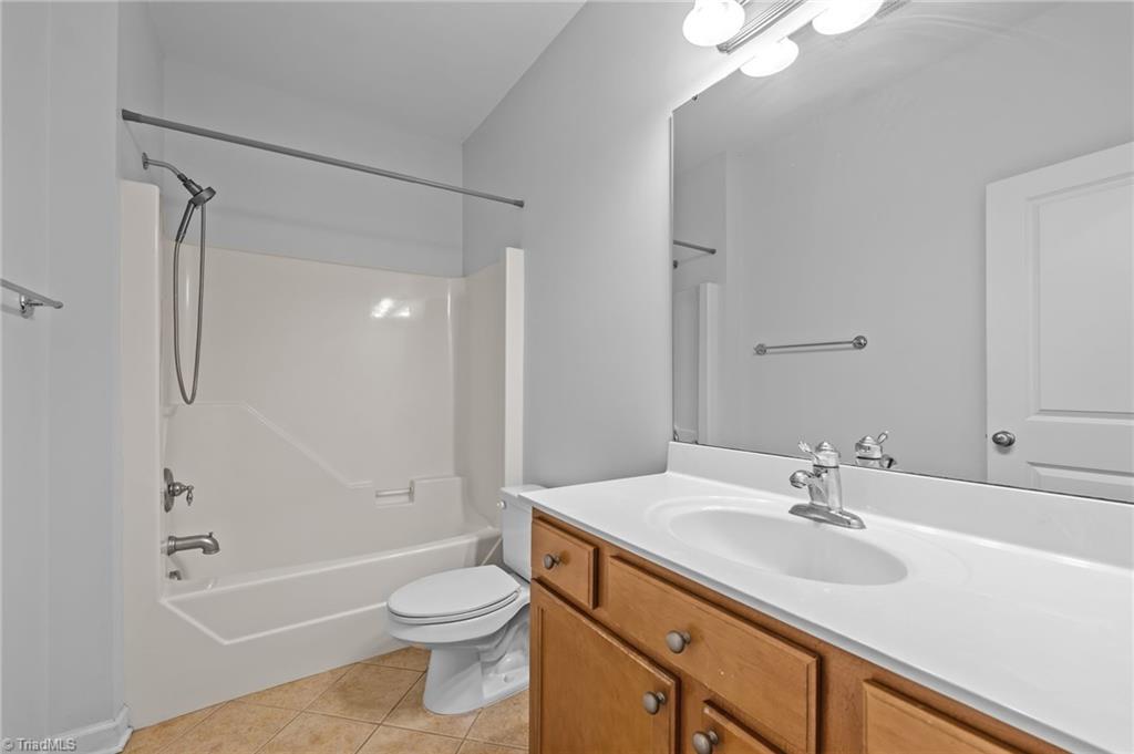 property viewer photo 21