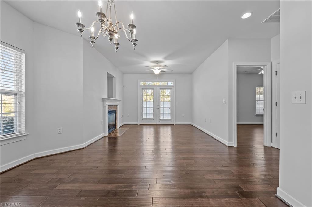 property viewer photo 6