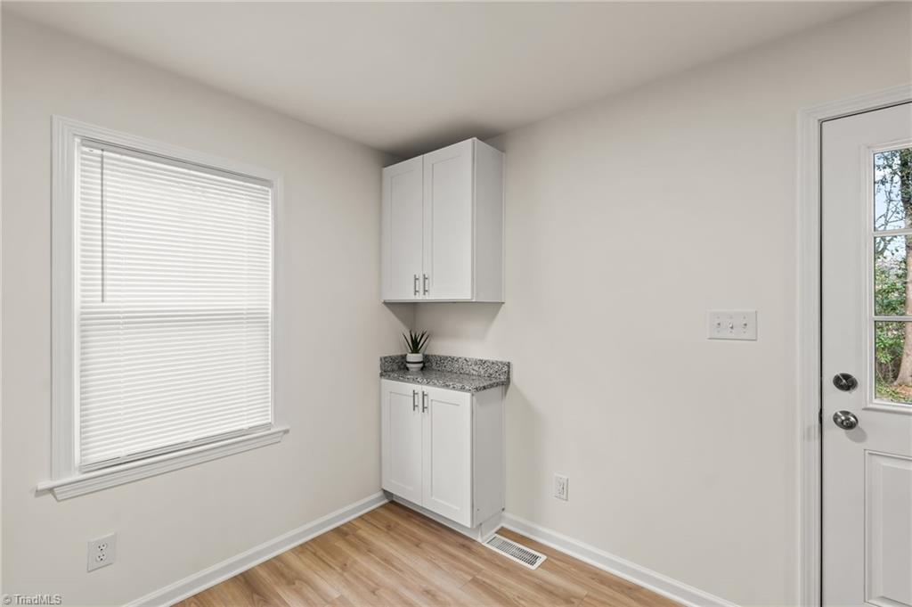 property viewer photo 12
