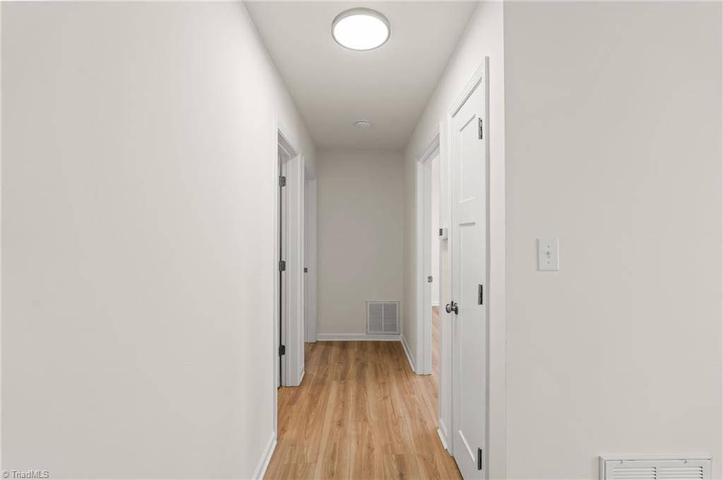 property viewer photo 14