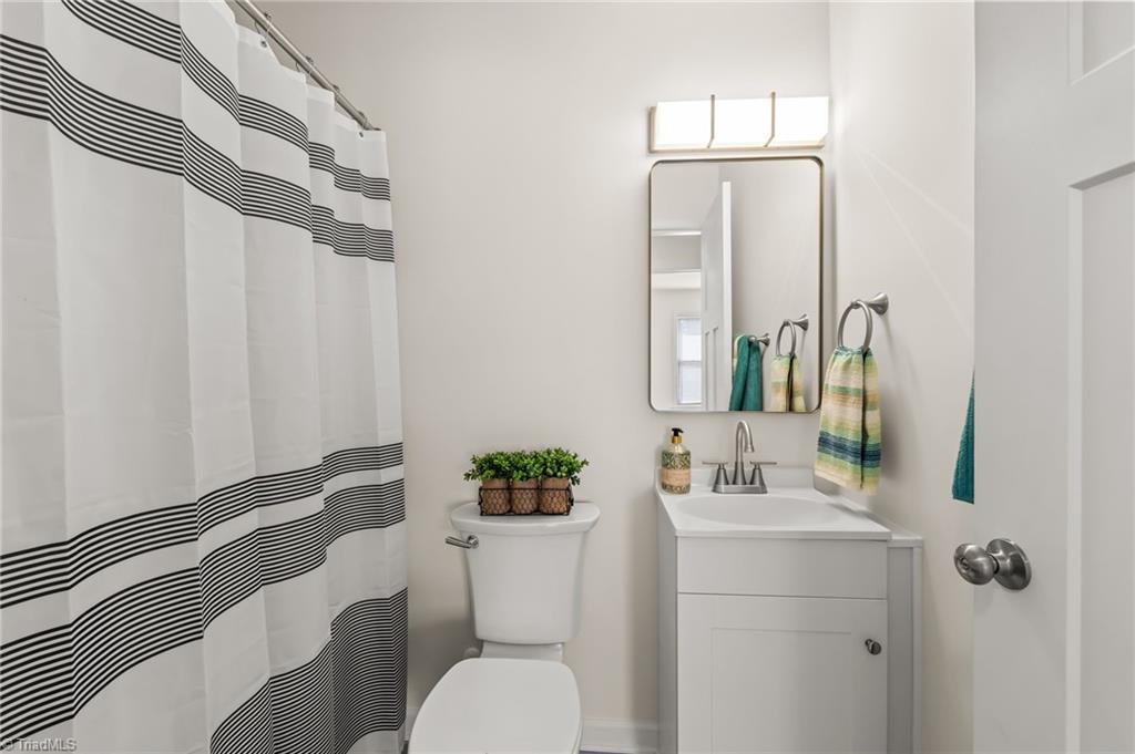 property viewer photo 17