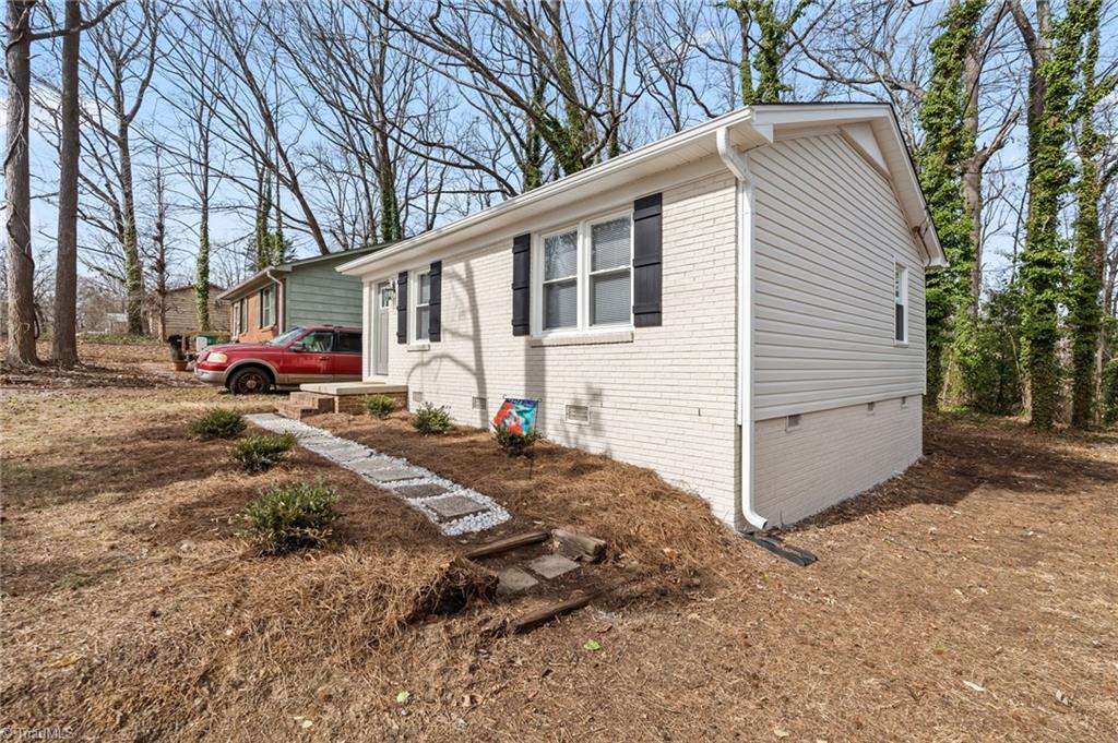 property viewer photo 2