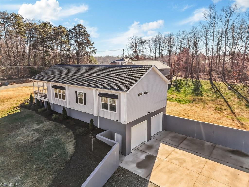 property viewer photo 35