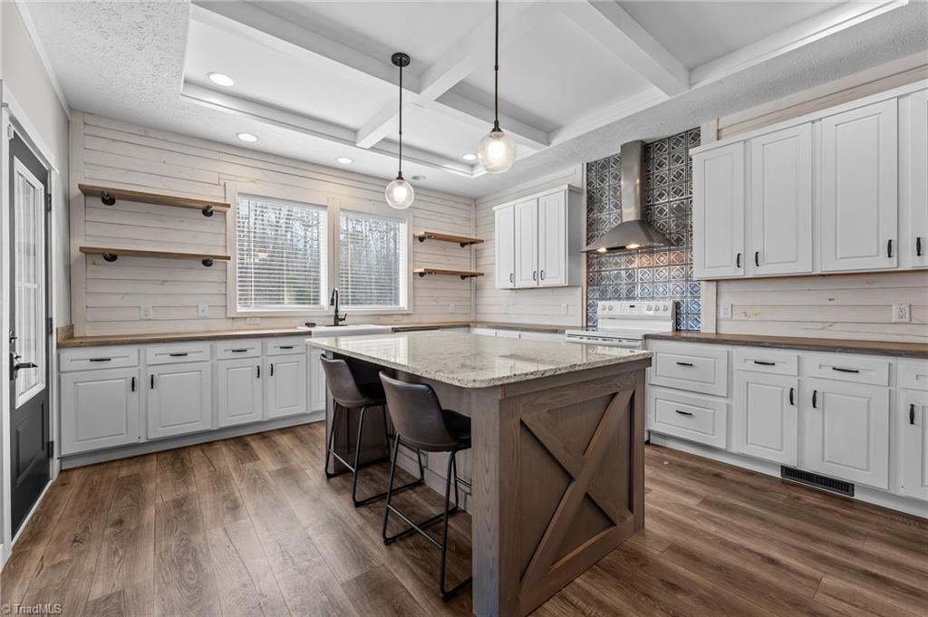 property viewer photo 4