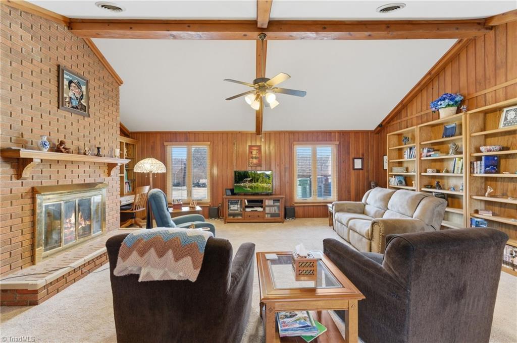 property viewer photo 14