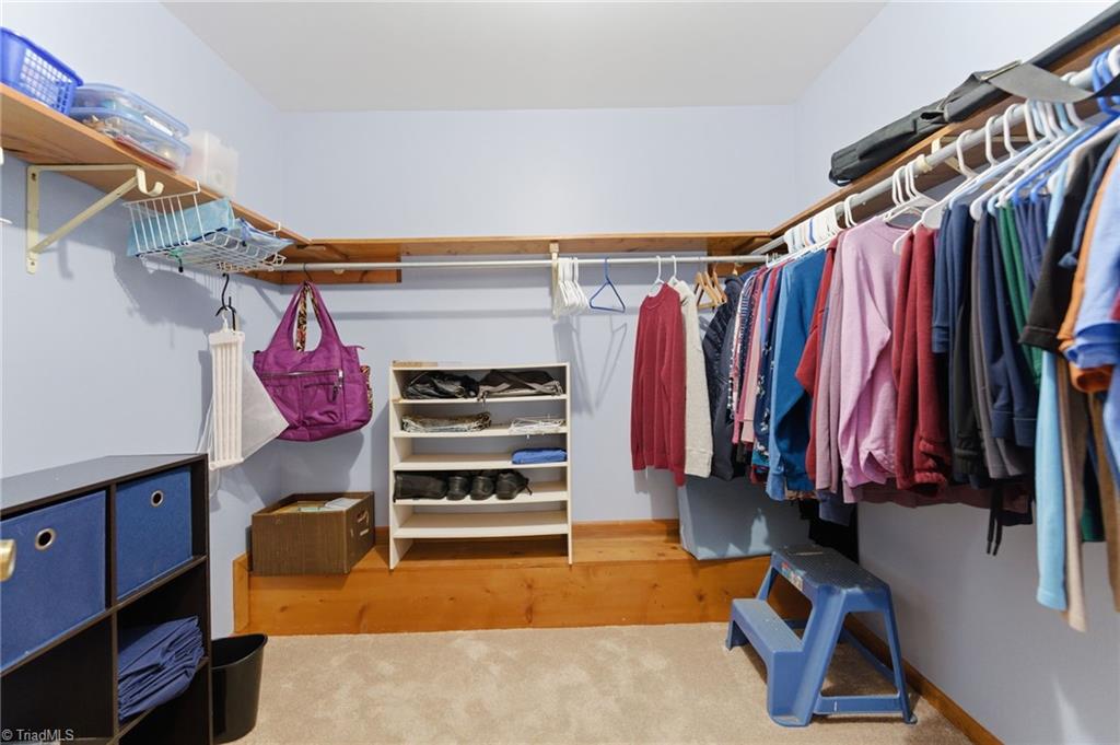 property viewer photo 20