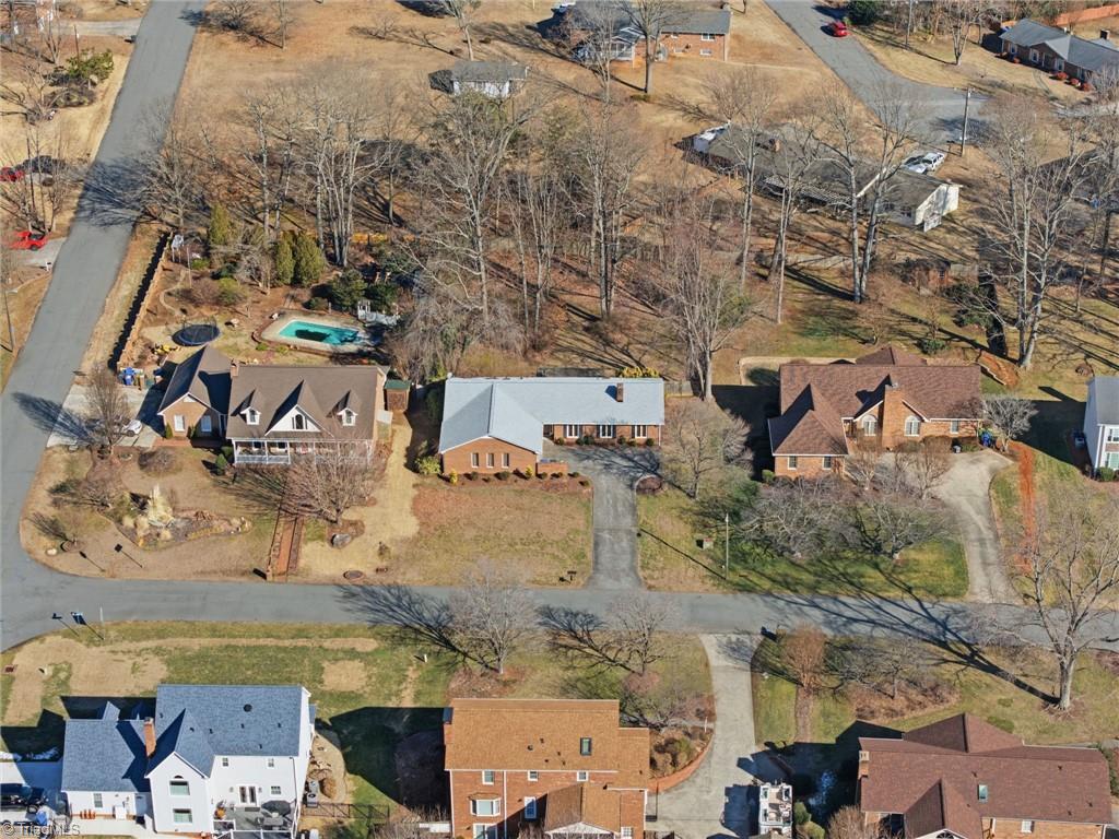 property viewer photo 32
