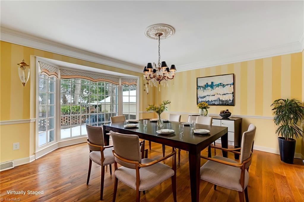property viewer photo 13
