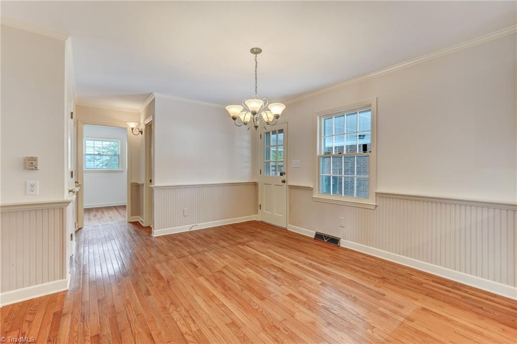 property viewer photo 18