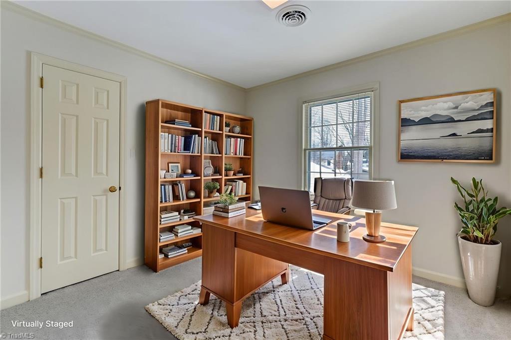 property viewer photo 35