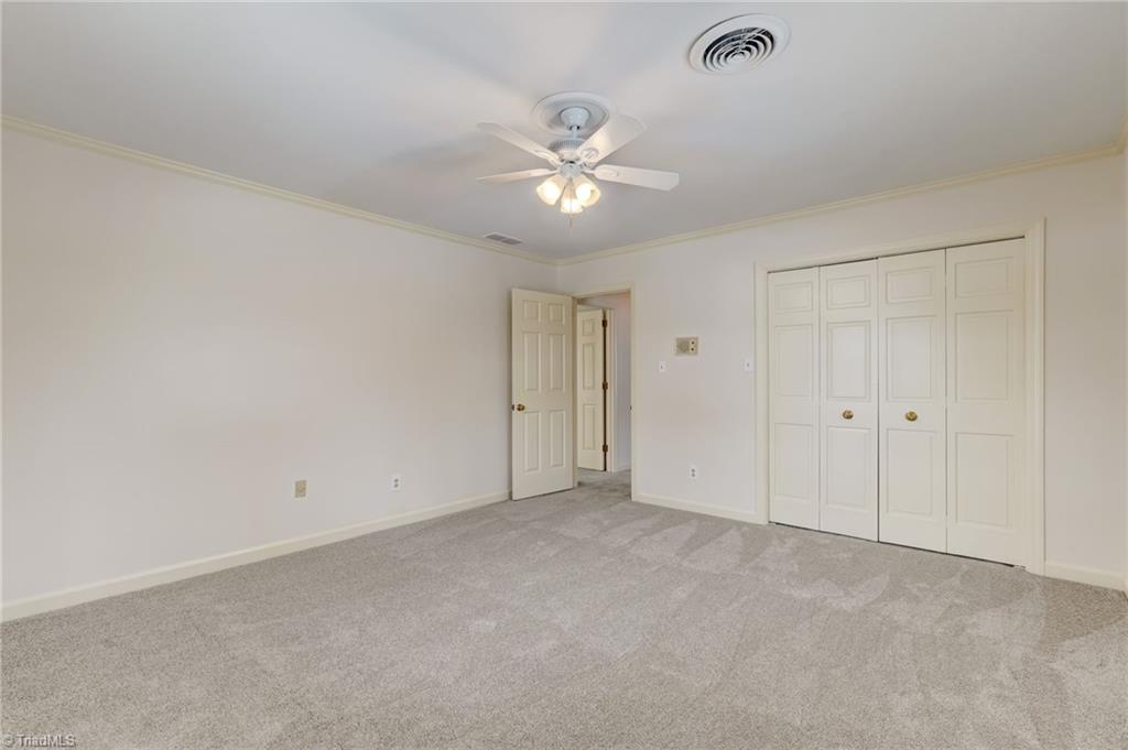 property viewer photo 38