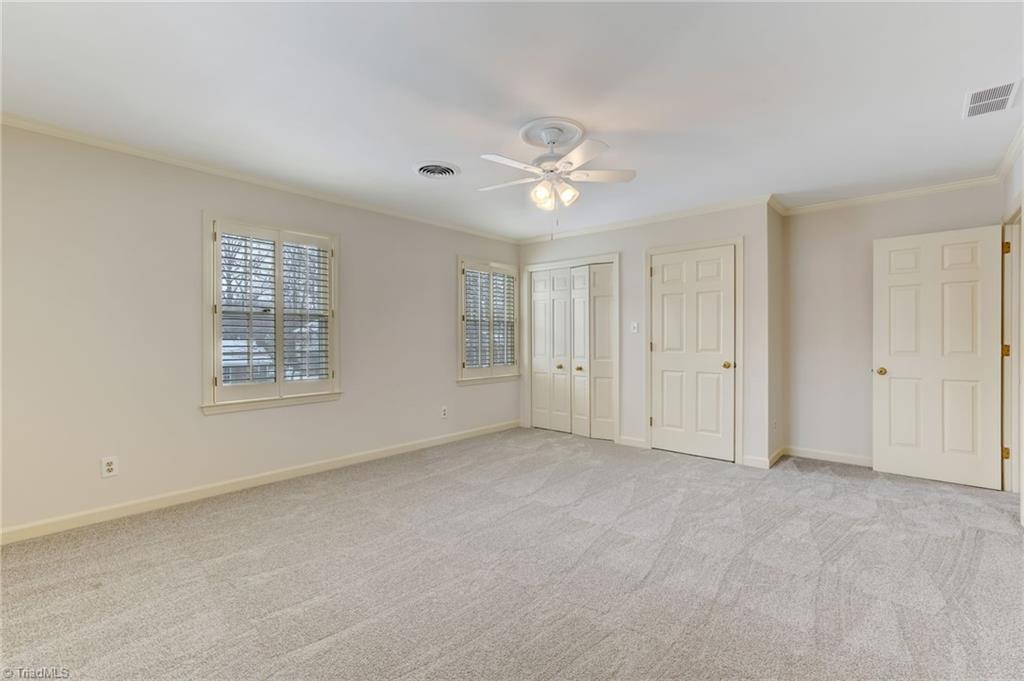 property viewer photo 41