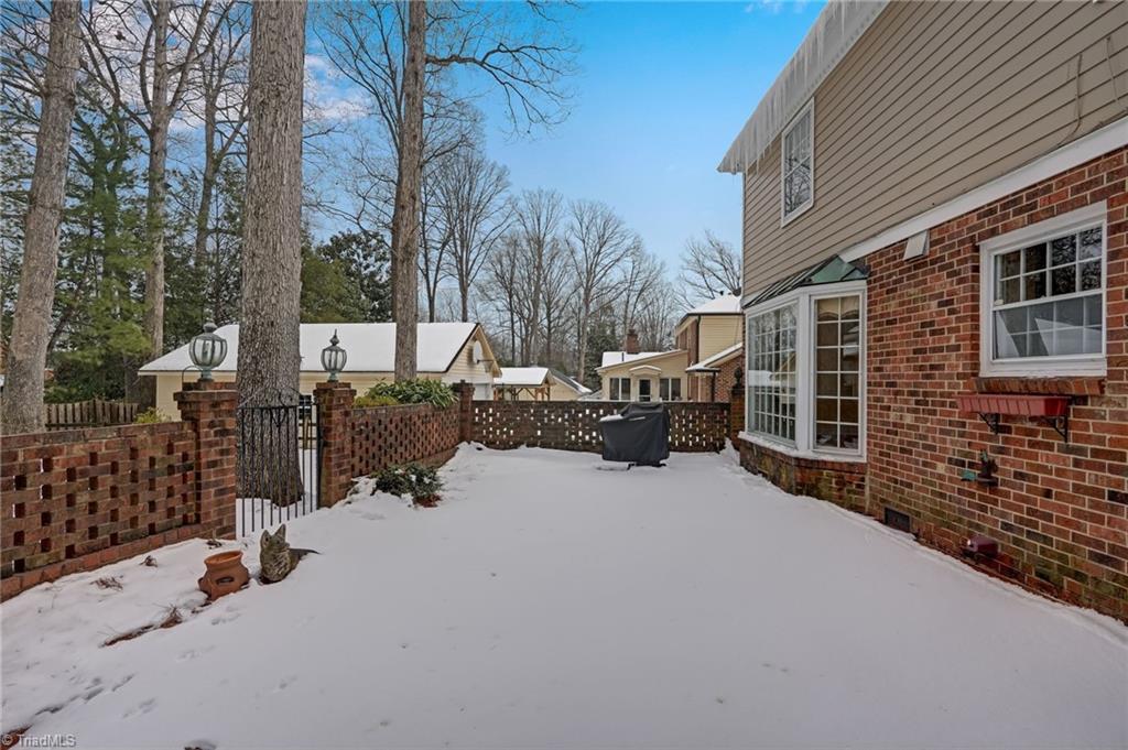property viewer photo 44