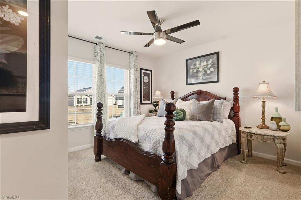 property viewer photo 11