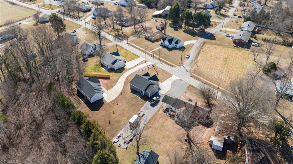 property viewer photo 36