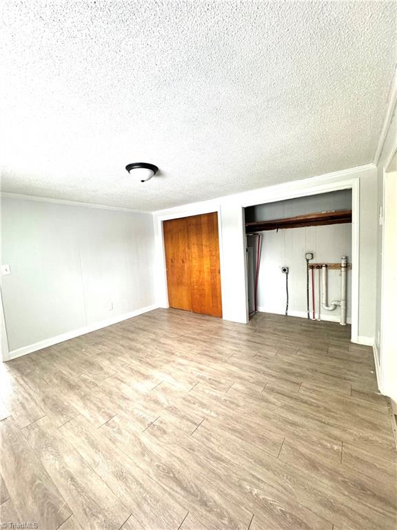 property viewer photo 18