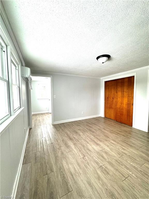 property viewer photo 19
