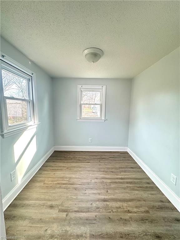property viewer photo 20
