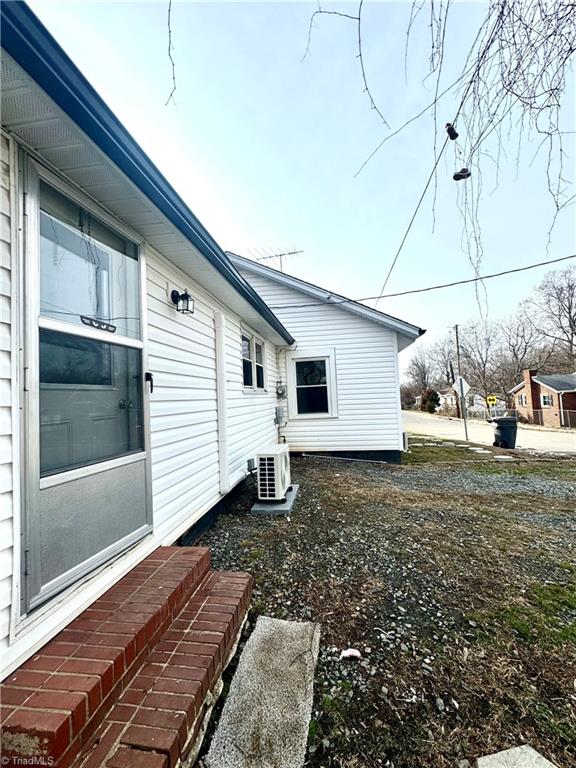 property viewer photo 3