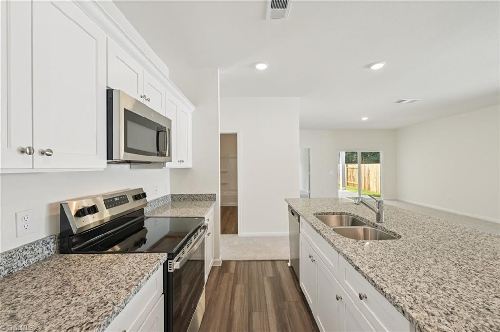 property viewer photo 10