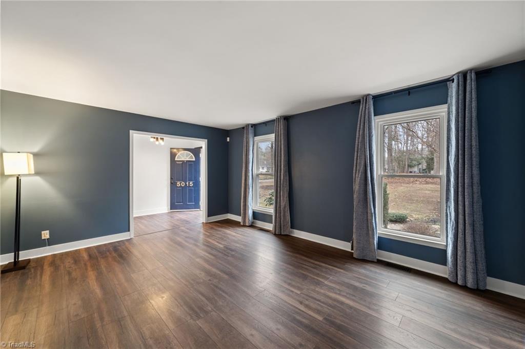 property viewer photo 10