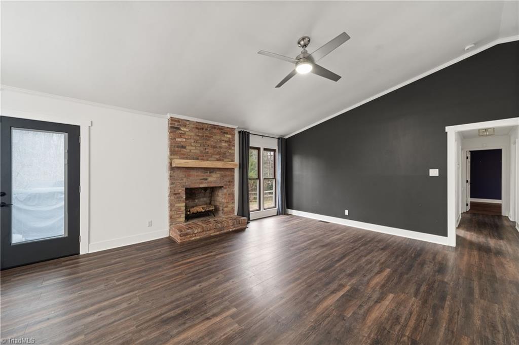 property viewer photo 19