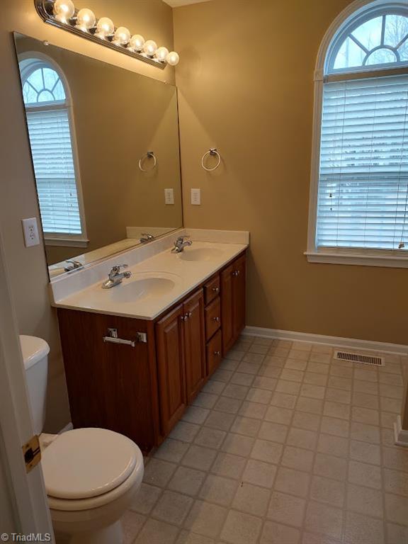 property viewer photo 9