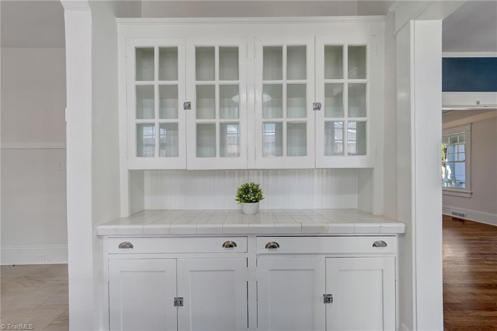 property viewer photo 11