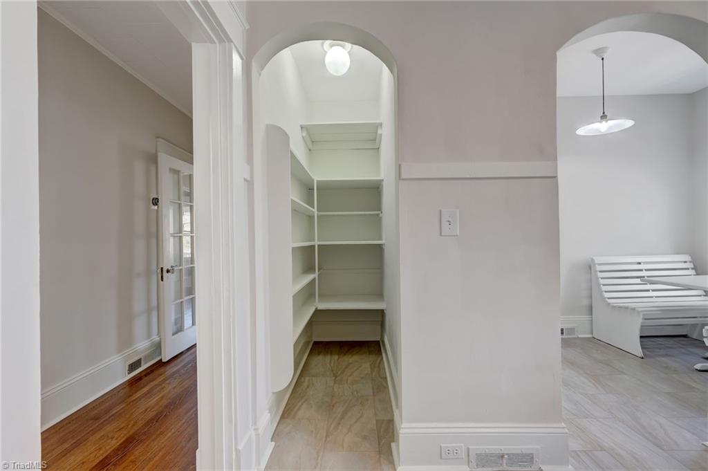 property viewer photo 12