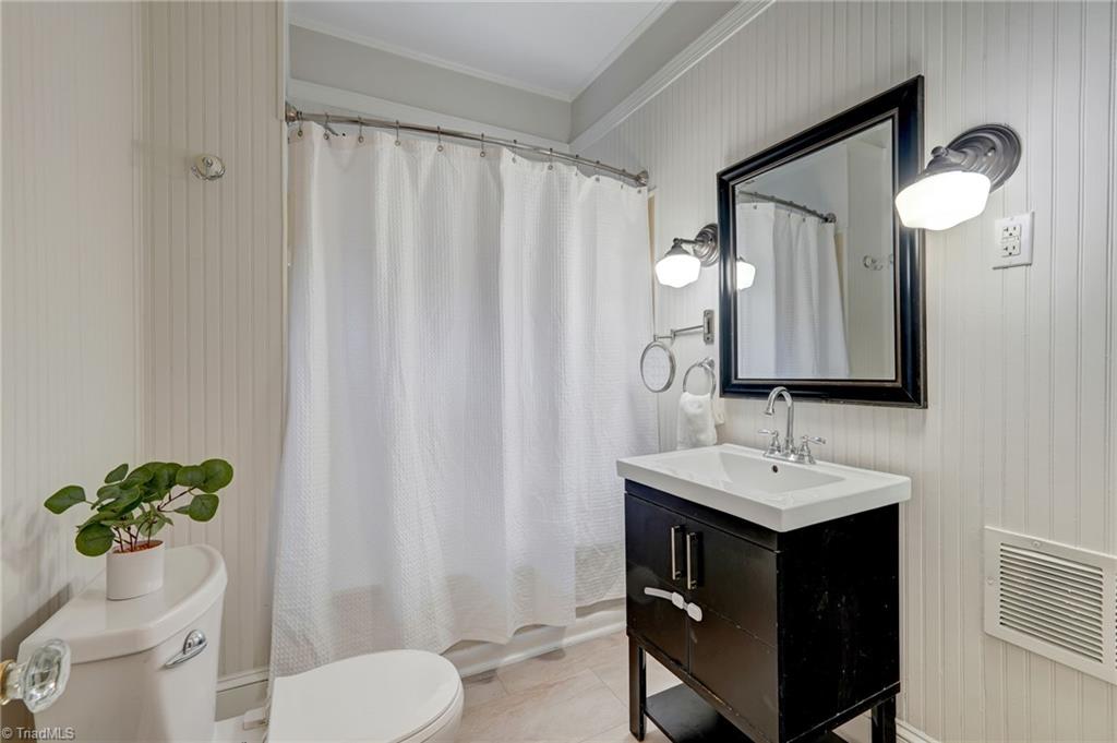 property viewer photo 15
