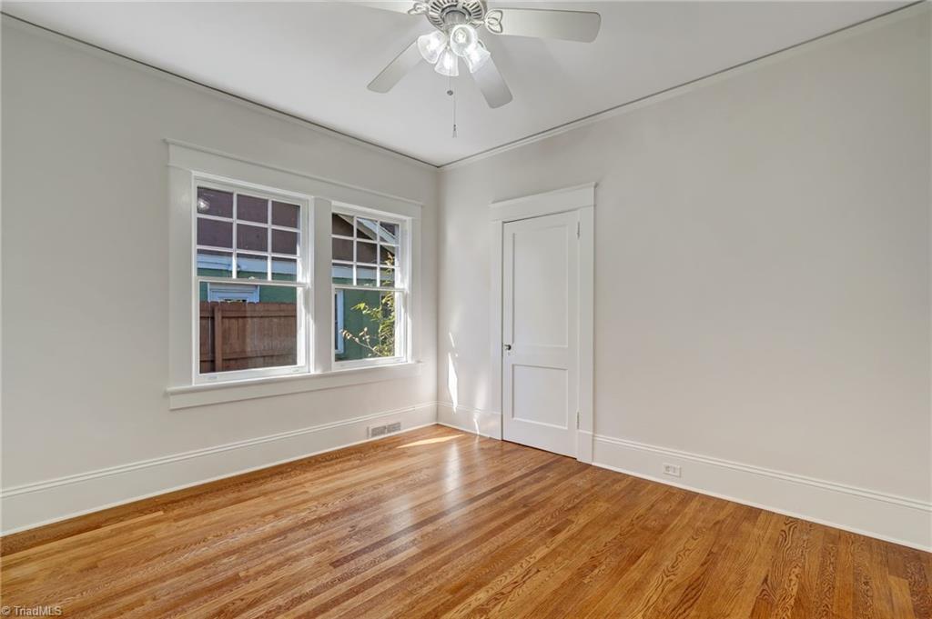 property viewer photo 17