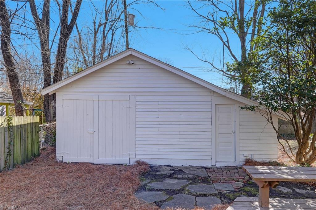 property viewer photo 20