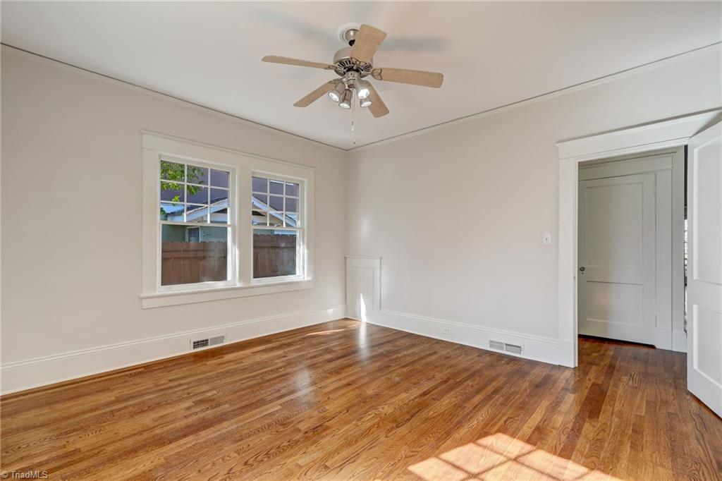 property viewer photo 32