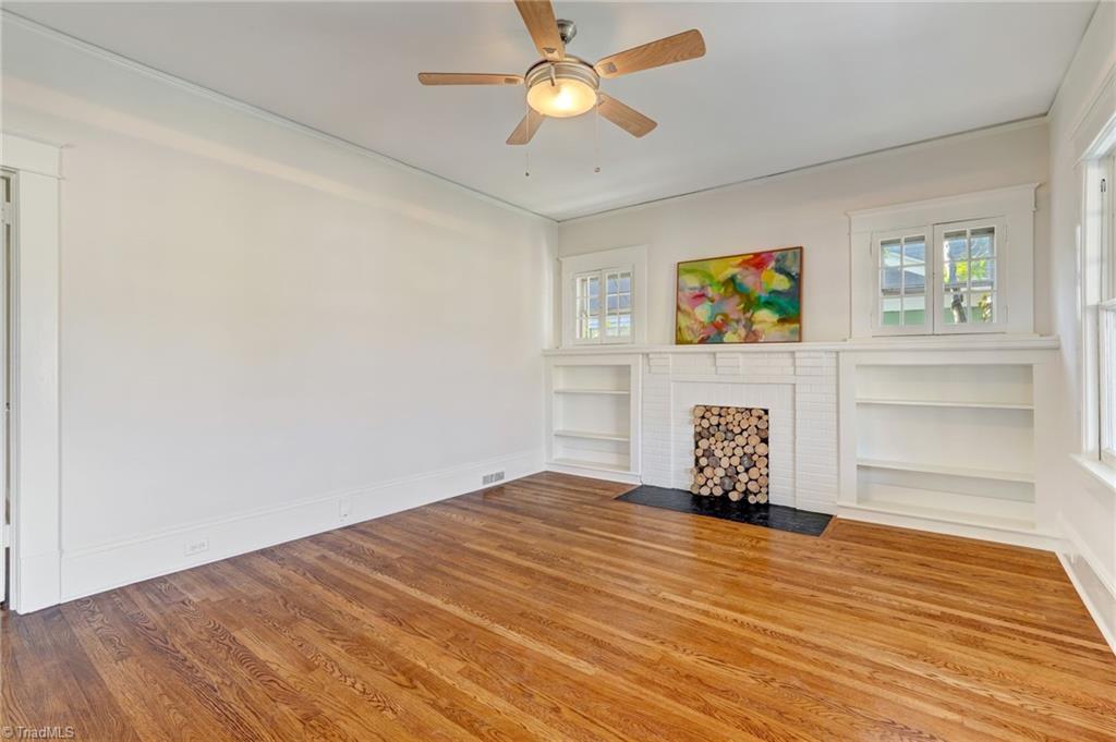 property viewer photo 5