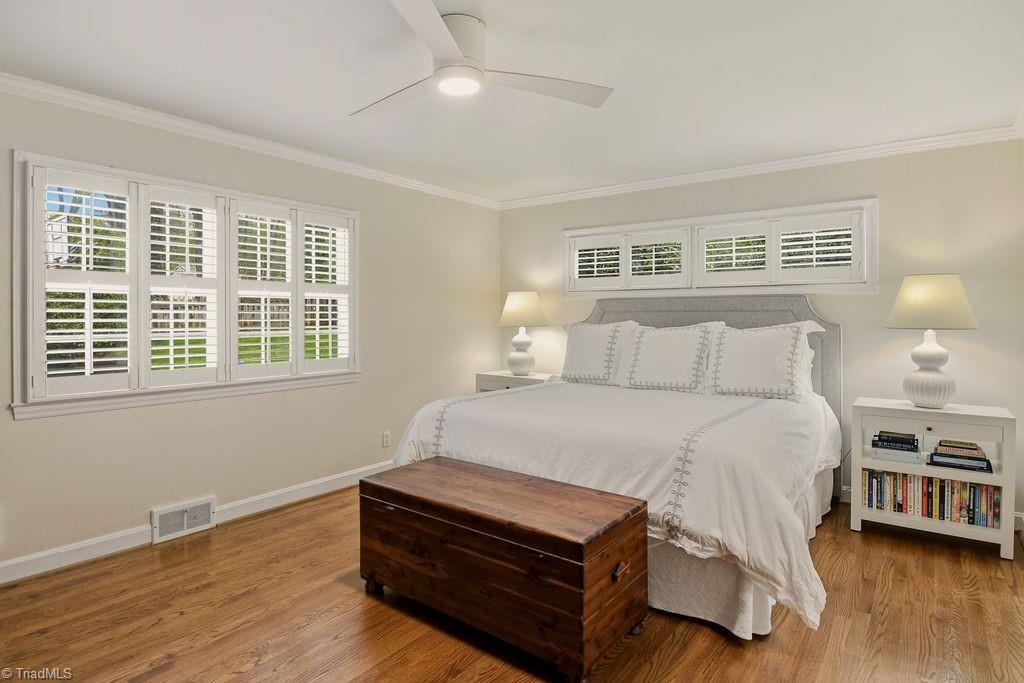 property viewer photo 15