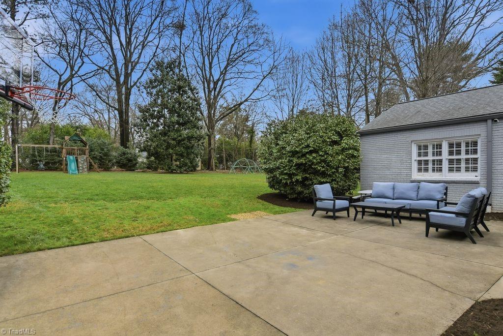 property viewer photo 26